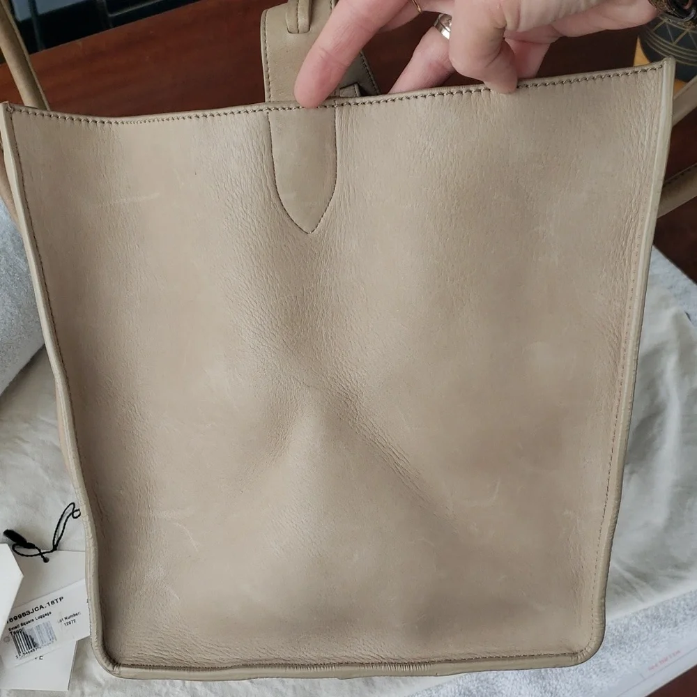CÉLINE  LUGGAGE MICRO  LARGE SIZE 🔥 😍 - Picture 9 of 16